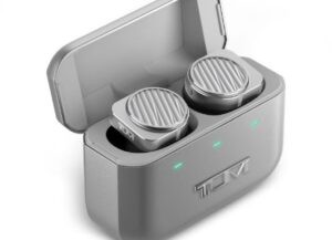 MW09 TUMI Master & Dynamic